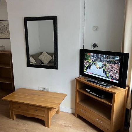 2 Bed Cottage チェスター エクステリア 写真
