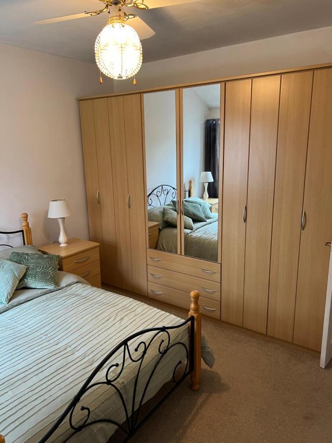 2 Bed Cottage チェスター エクステリア 写真