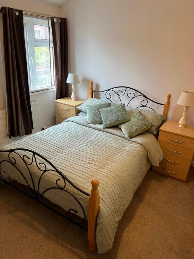 2 Bed Cottage チェスター エクステリア 写真